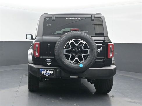 New 2025 Ford Bronco Outer Banks image 6