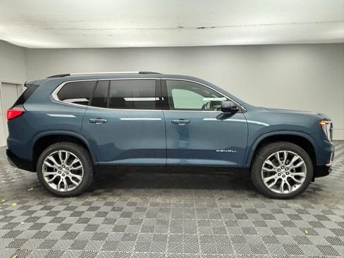 New 2026 GMC Acadia Denali w/ Super Cruise Package image 9