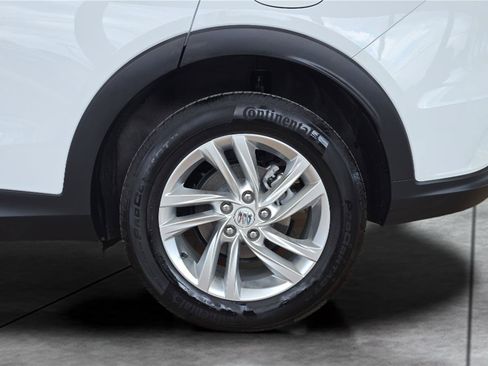 Used 2025 Buick Envista Preferred w/ Convenience I Package FWD image 28