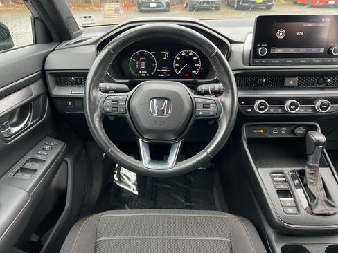Used 2024 Honda CR-V Sport image 14