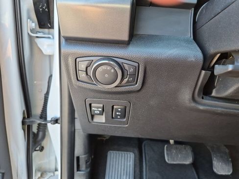 Used 2018 Ford F150 XLT w/ Equipment Group 302A Luxury RWD image 17
