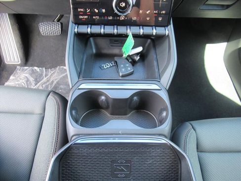 New 2026 GMC Terrain AT4 w/ Convenience Package III image 21