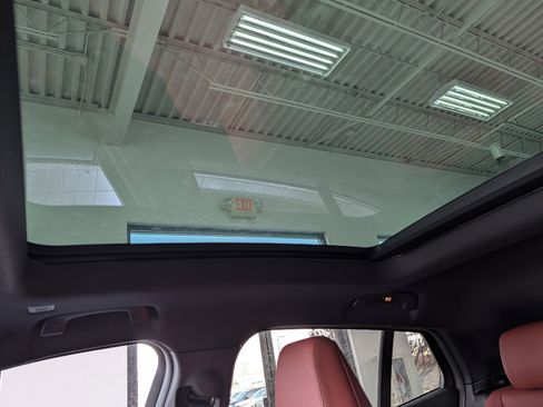 New 2026 BMW X2 xDrive28i w/ Technology Package image 22