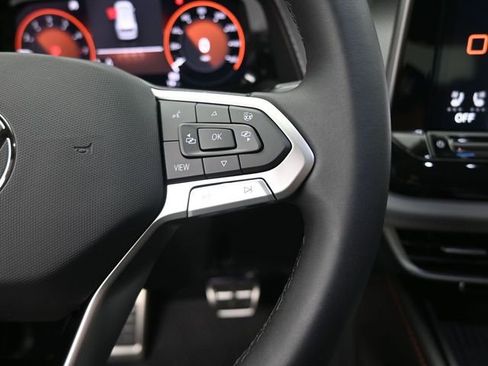 New 2026 Volkswagen Atlas Peak Edition image 28