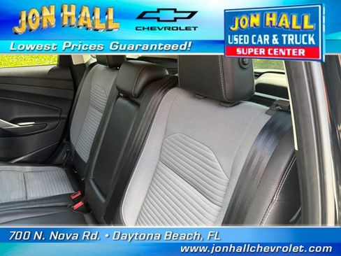 Used 2018 Ford Escape SE w/ SE Sport Appearance Package FWD image 9