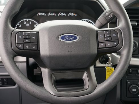 Used 2022 Ford F150 XLT w/ Trailer Tow Package image 26