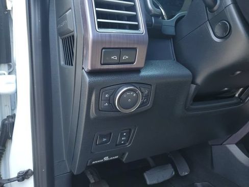 Used 2020 Ford F350 Limited AWD/4WD image 22