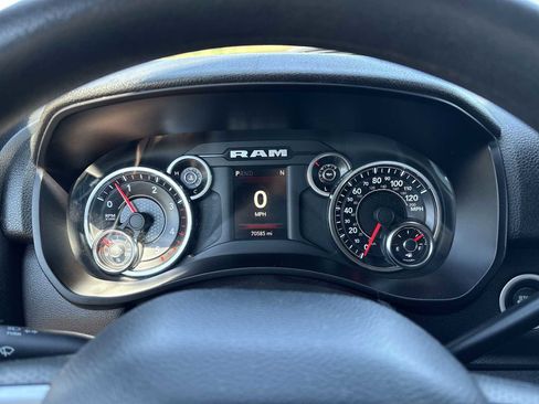 Used 2022 RAM 2500 Big Horn AWD/4WD image 20