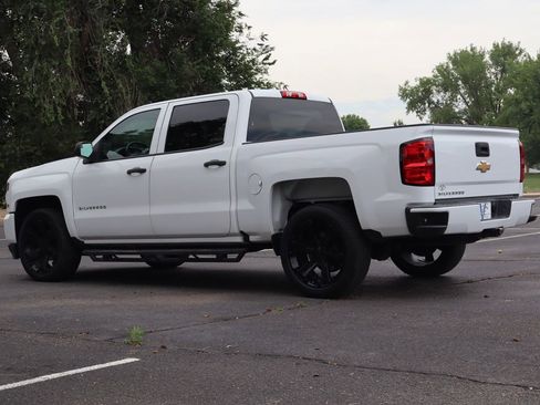 Used 2018 Chevrolet Silverado 1500 Custom w/ Custom Value Package RWD image 7