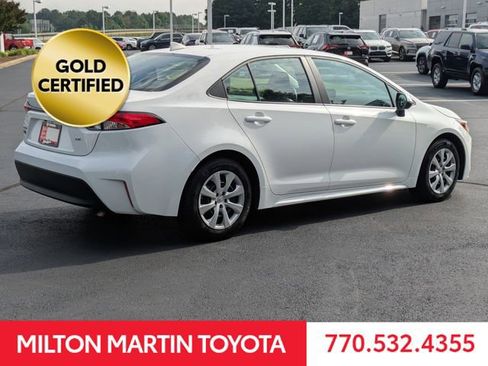 Certified 2025 Toyota Corolla LE w/ Convenience Package FWD image 8