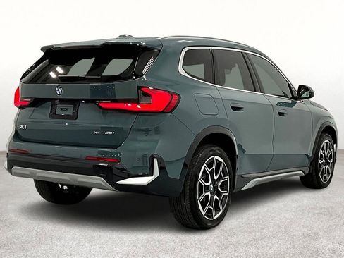Used 2025 BMW X1 xDrive28i image 2