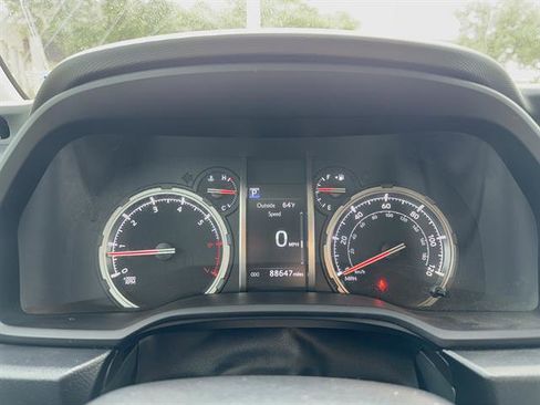 Used 2020 Toyota 4Runner TRD Off-Road Premium w/ Moonroof Package AWD/4WD image 14