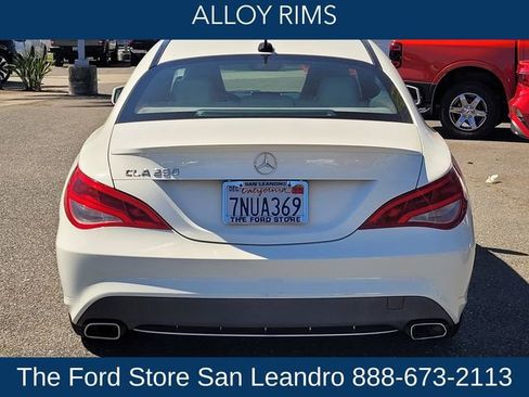 Used 2014 Mercedes-Benz CLA 250 image 8