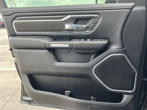 Used 2023 RAM 1500 Laramie image 23