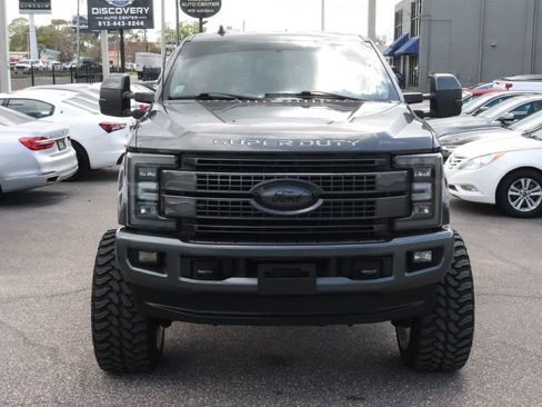 Used 2019 Ford F250 Lariat image 8