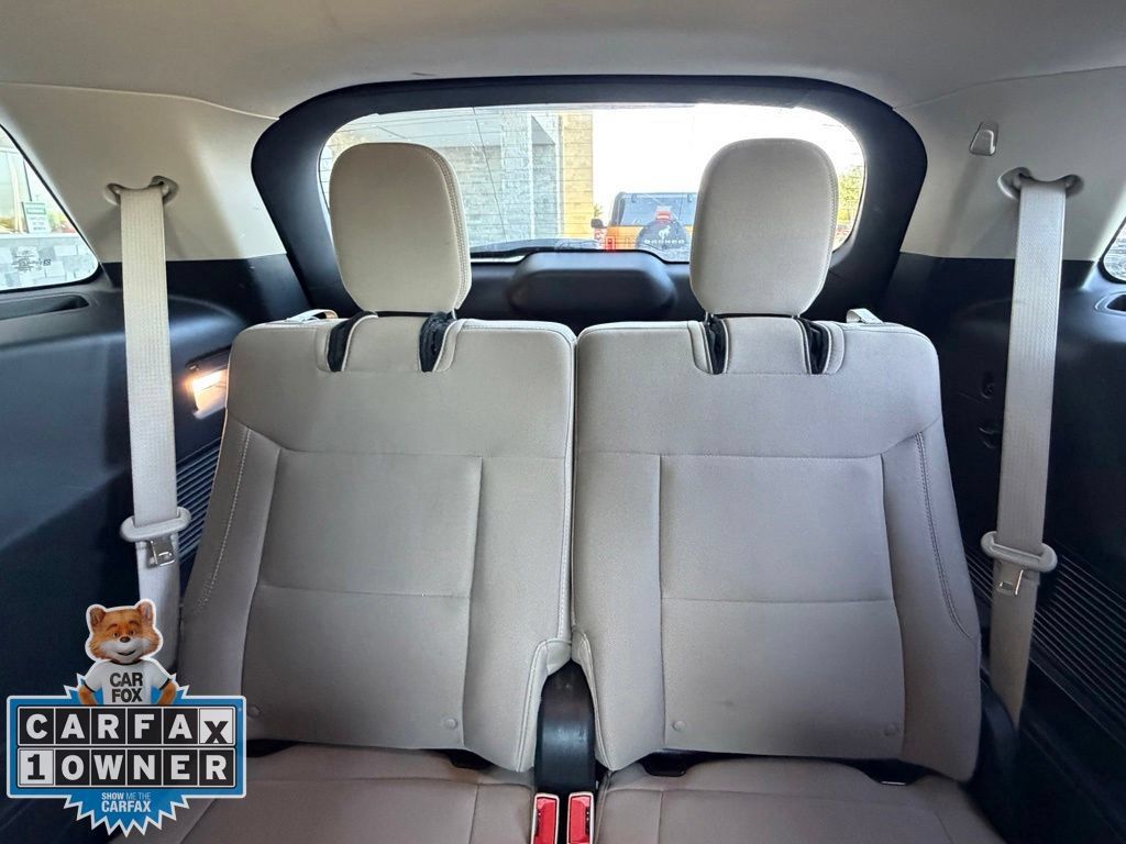 Used 2023 Ford Explorer XLT RWD image 22