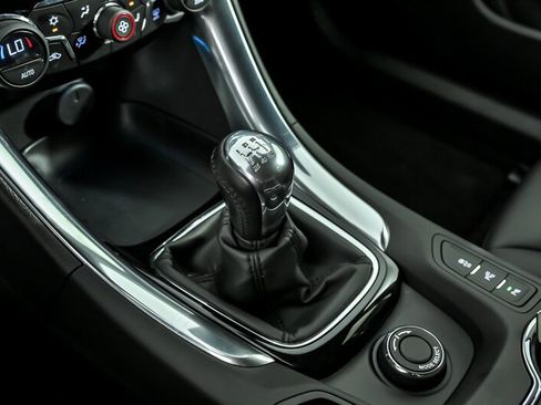 Used 2017 Chevrolet SS RWD image 32