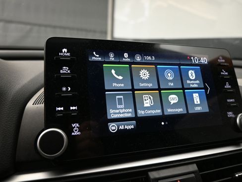 Used 2021 Honda Accord Sport image 12