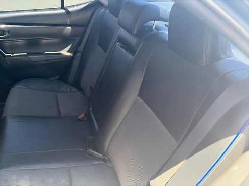 Used 2019 Toyota Corolla SE FWD image 9