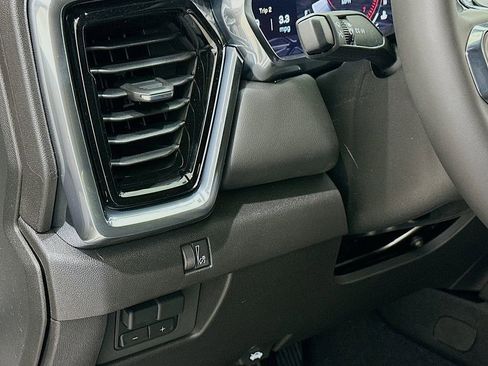 New 2026 GMC Canyon Elevation w/ Convenience Package RWD image 10