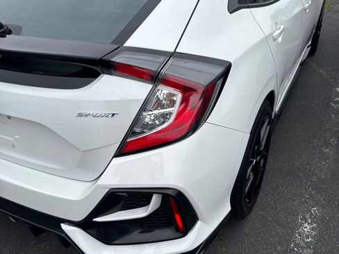 Used 2020 Honda Civic Sport image 6