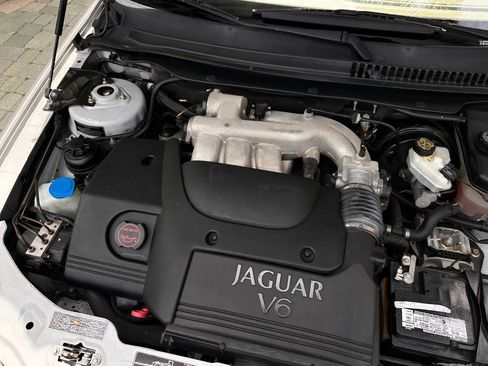 Used 2003 Jaguar X-TYPE 2.5 AWD/4WD image 47