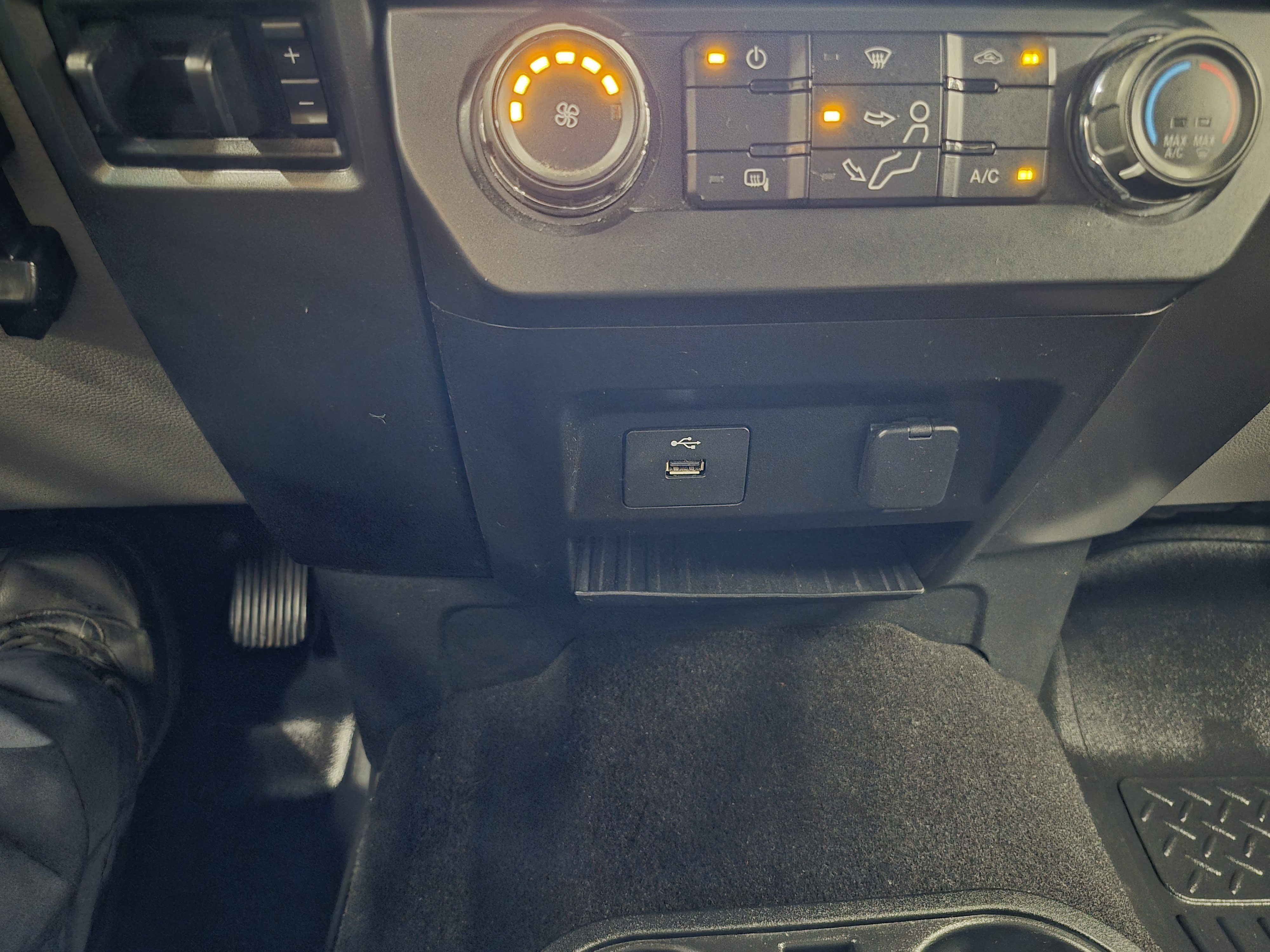 Used 2019 Ford F250 4x4 Crew Cab Super Duty image 28