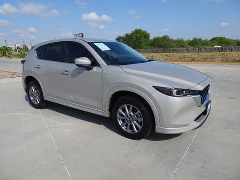 Used 2025 MAZDA CX-5 AWD 2.5 S w/ Preferred Package image 3