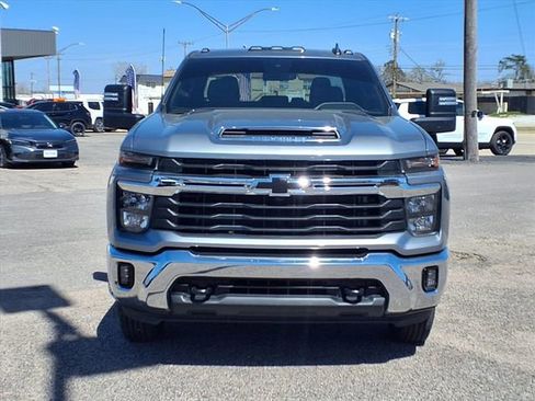 Used 2024 Chevrolet Silverado 3500 LT w/ Texas Edition image 24