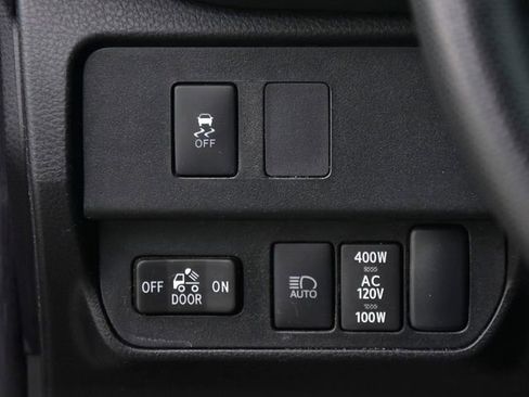 Used 2023 Toyota Tacoma TRD Sport image 23