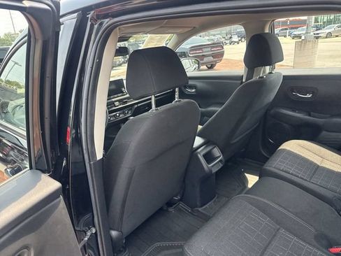 Used 2024 Honda HR-V LX image 25