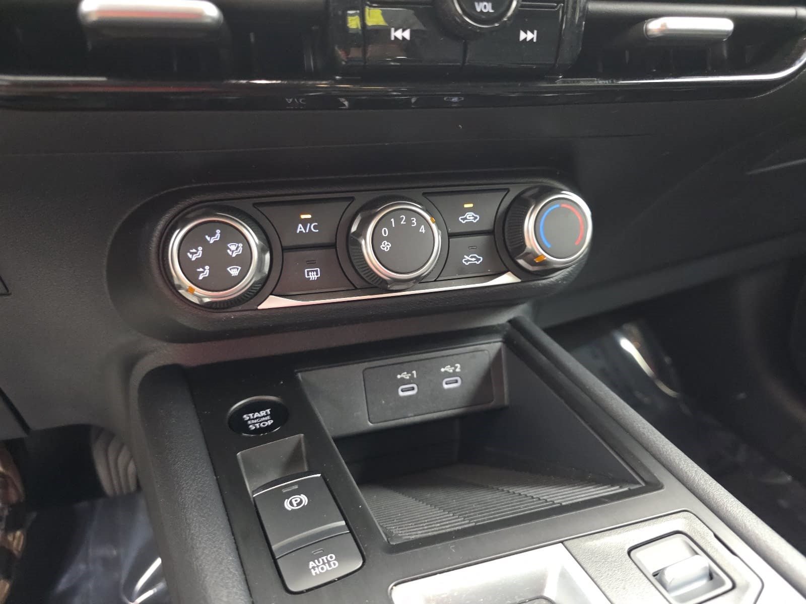 Used 2026 Nissan Kicks S FWD image 21
