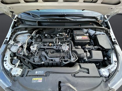 Used 2024 Toyota Corolla SE FWD image 32