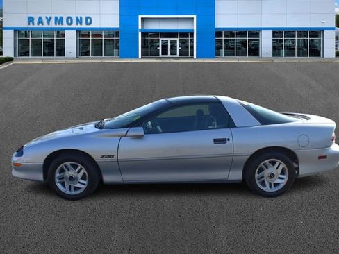 Used 1996 Chevrolet Camaro Z28 RWD image 6