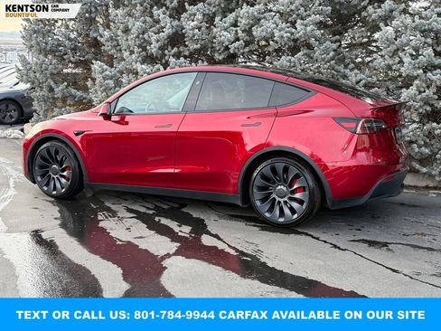 Used 2024 Tesla Model Y Performance image 5