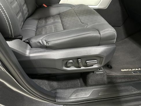 Used 2024 Toyota Sequoia Capstone image 37