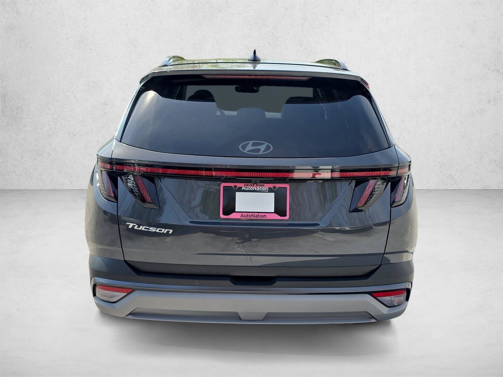 New 2026 Hyundai Tucson Limited FWD image 4