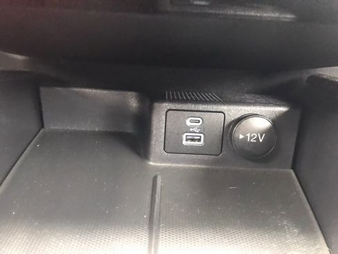 Used 2022 Ford Escape SE w/ SE Sport Appearance Package AWD/4WD image 27