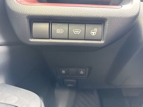 Used 2026 Toyota Prius Plug-In Hybrid FWD image 25