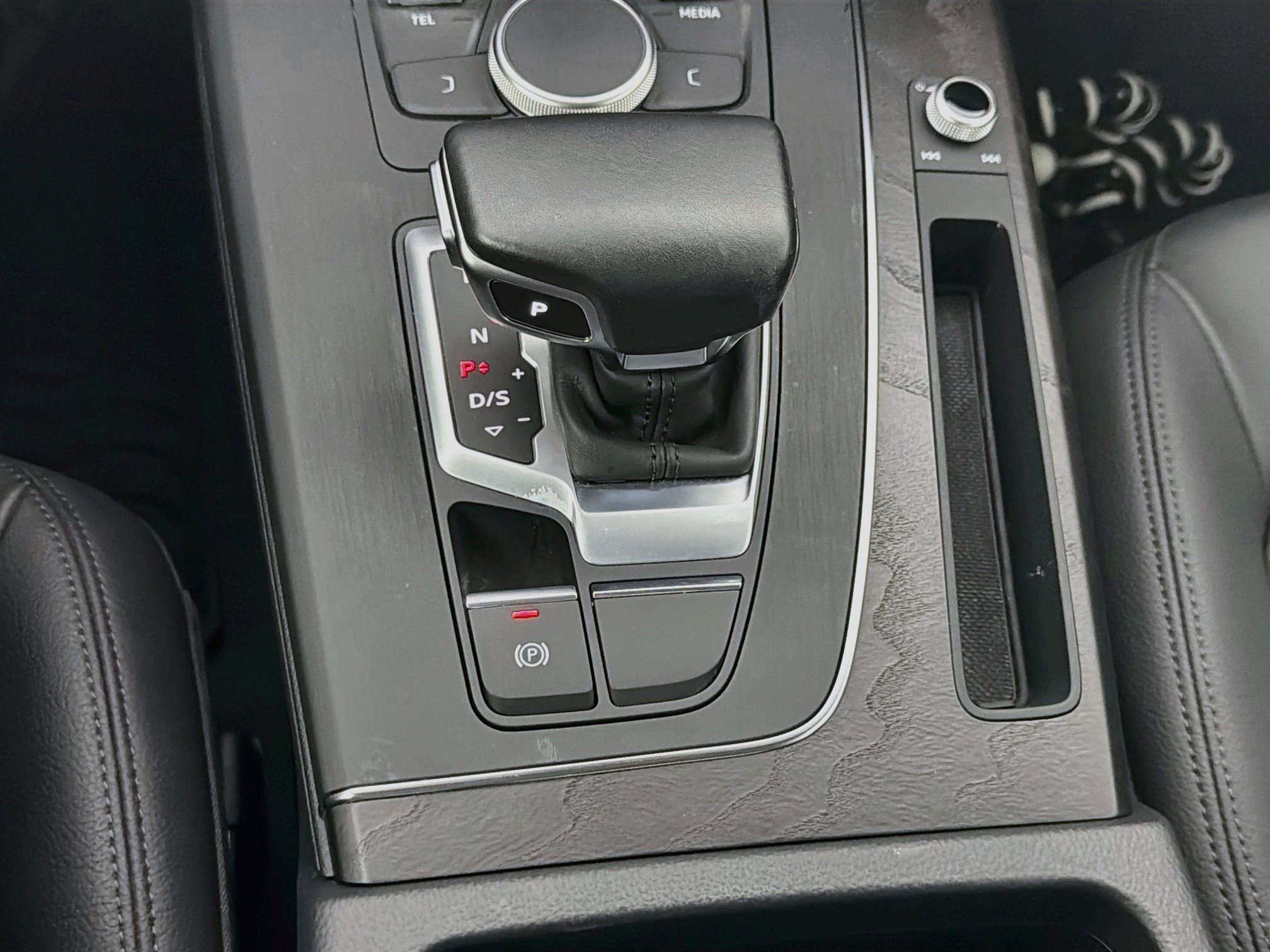 Used 2019 Audi Q5 2.0T Premium AWD/4WD image 24