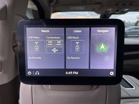 Used 2021 GMC Yukon Denali w/ Denali Premium Package image 13