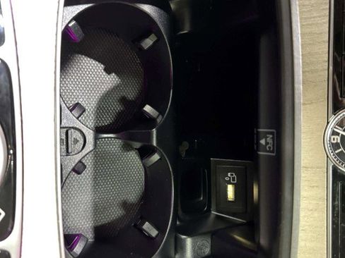 Used 2018 Mercedes-Benz E 400 Coupe image 32