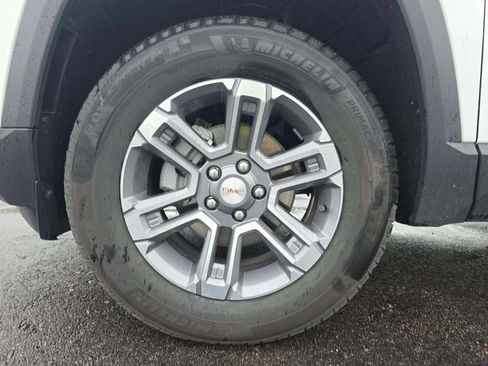 Used 2025 GMC Terrain Elevation AWD/4WD image 14
