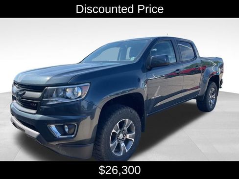 Used 2020 Chevrolet Colorado Z71 AWD/4WD image 3