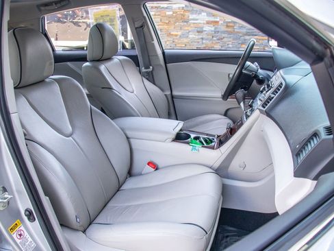 Used 2009 Toyota Venza Base image 19