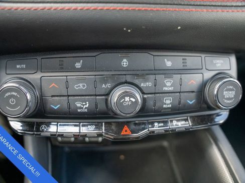 Used 2024 Dodge Durango GT image 28