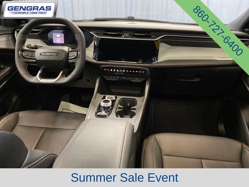 Used 2026 Jeep Cherokee Limited AWD/4WD image 38