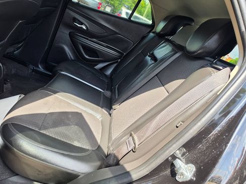 Used 2019 Buick Encore Preferred FWD image 8