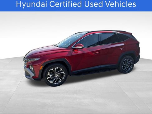 Certified 2025 Hyundai Tucson Limited AWD/4WD image 1