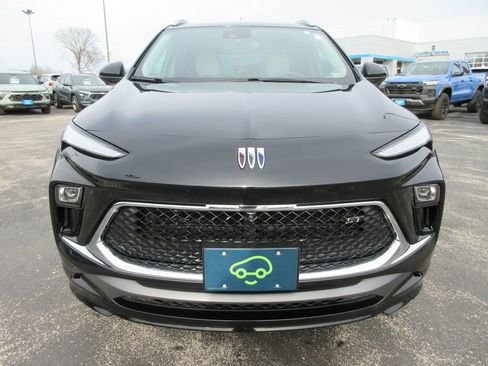 Certified 2024 Buick Encore GX Sport Touring w/ Advanced Technology Package image 8